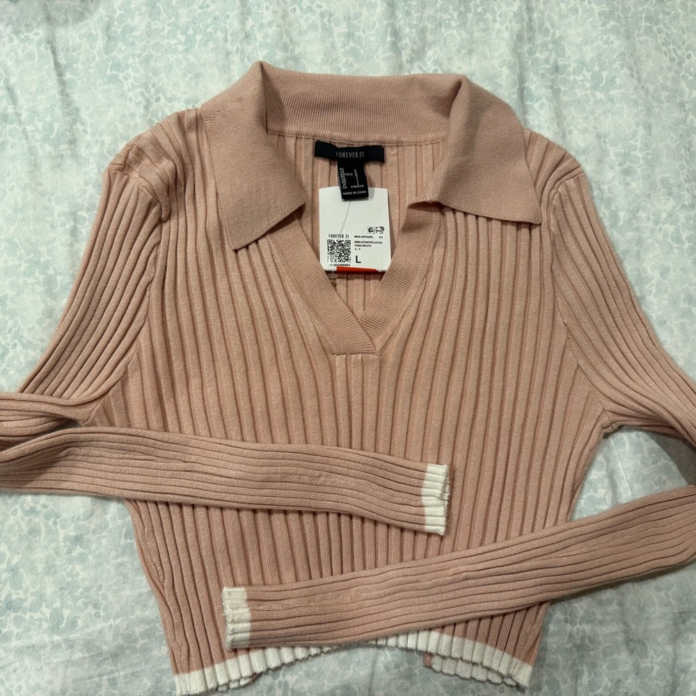 Forever 21 Blush V-Neck Ribbed Sweater